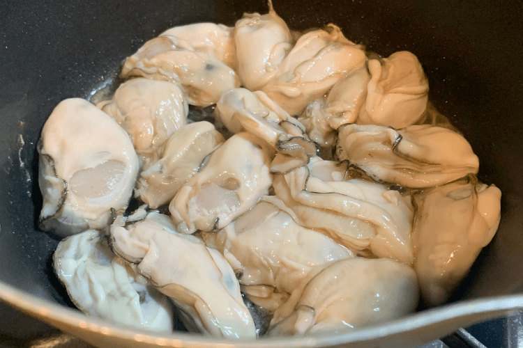 牡蠣のオイル漬け工程4_牡蠣を焼く