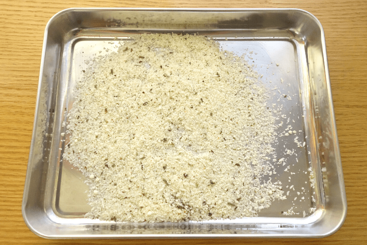 秋鮭のマヨパン粉焼き工程2